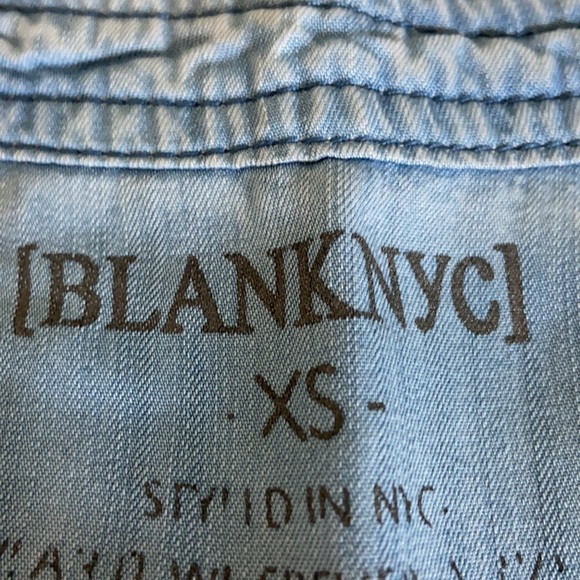 Blank NYC LS Jean top XS - Picture 2 of 2